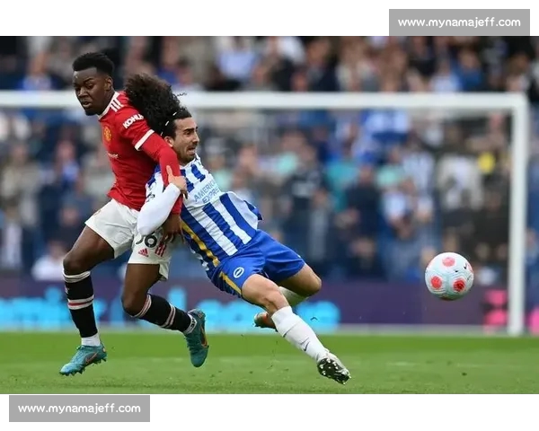 4-2 射落海鸥！曼联 “詹库科” 封神难掩中场裂痕