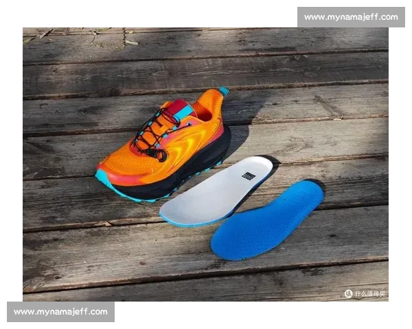 从缓震到抓地力全面解析热门运动鞋真实穿着体验评测长期训练表现 从缓震到抓地力全面解析热门运动鞋真实穿着体验评测长期训练表现